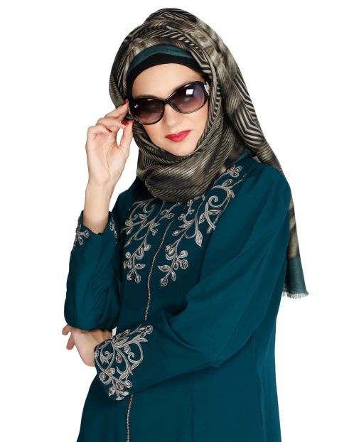 Abstract stripes Green Printed Hijab