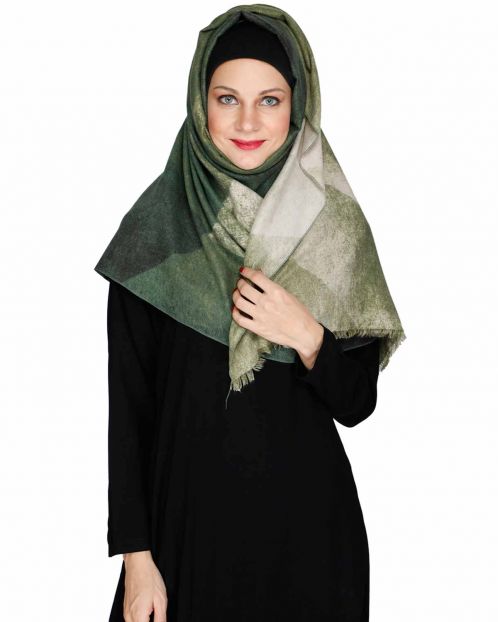 Vintage green winter wear Hijab