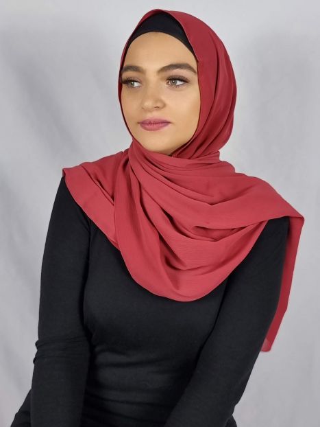 Raspberry Crinkle Chiffon Hijab